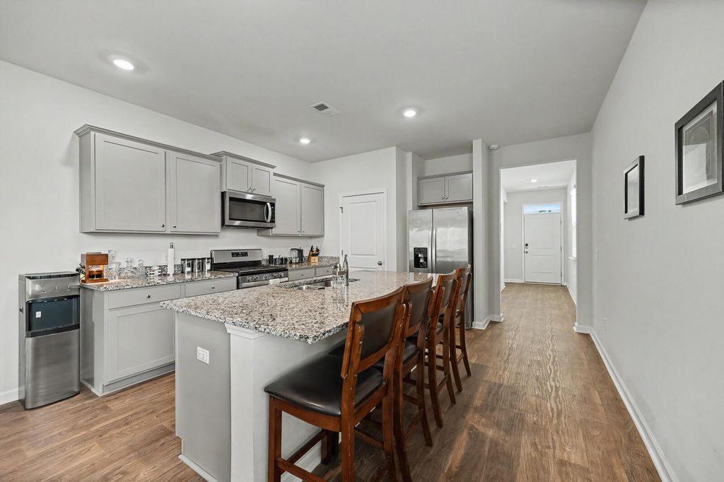 Photo of 493 Cedarview Road, Summerville, SC 29486 (MLS # 26013864)