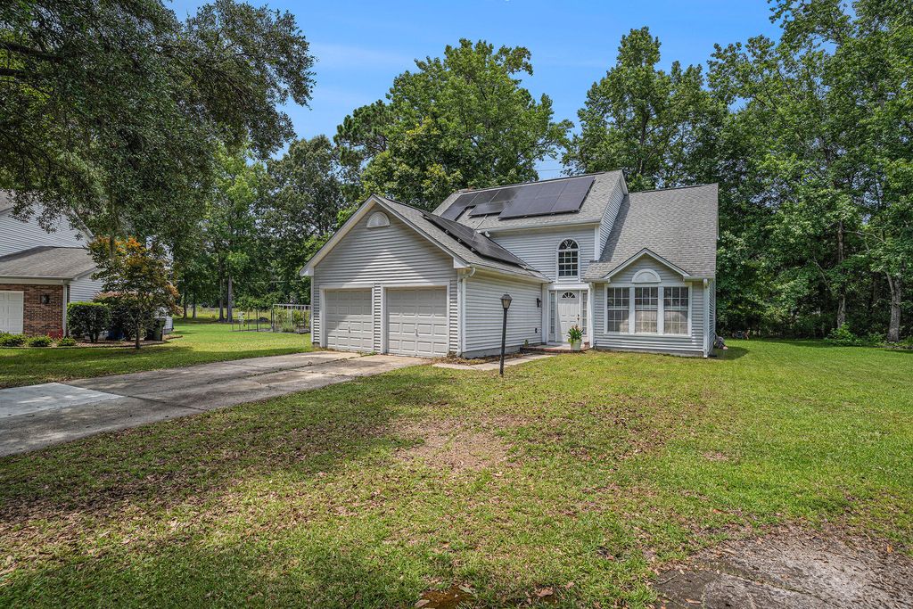 Photo of 1961 Pebble Creek Court, Charleston, SC 29414 (MLS # 26001061)
