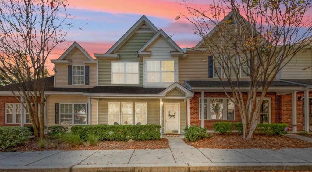 Photo of 553 Taryn Drive, Charleston, SC 29492 (MLS # 25030258)