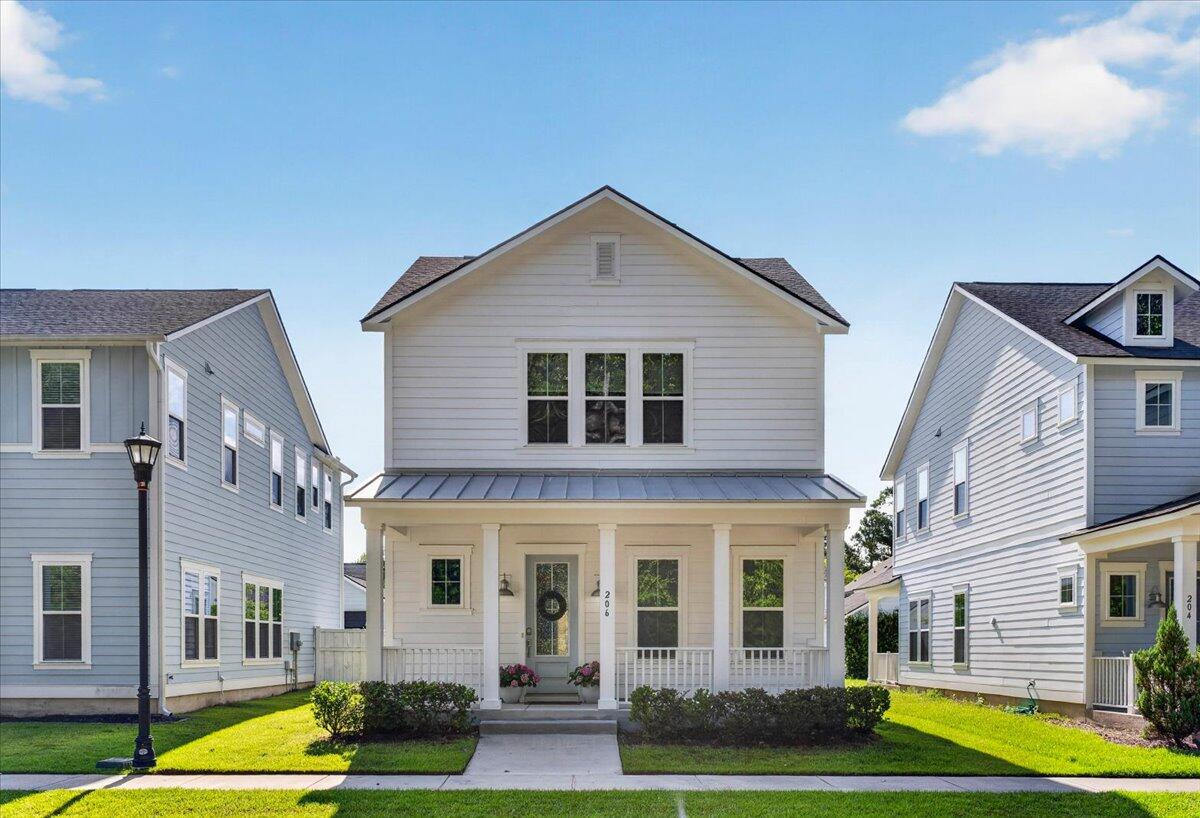 206 W Respite Lane
