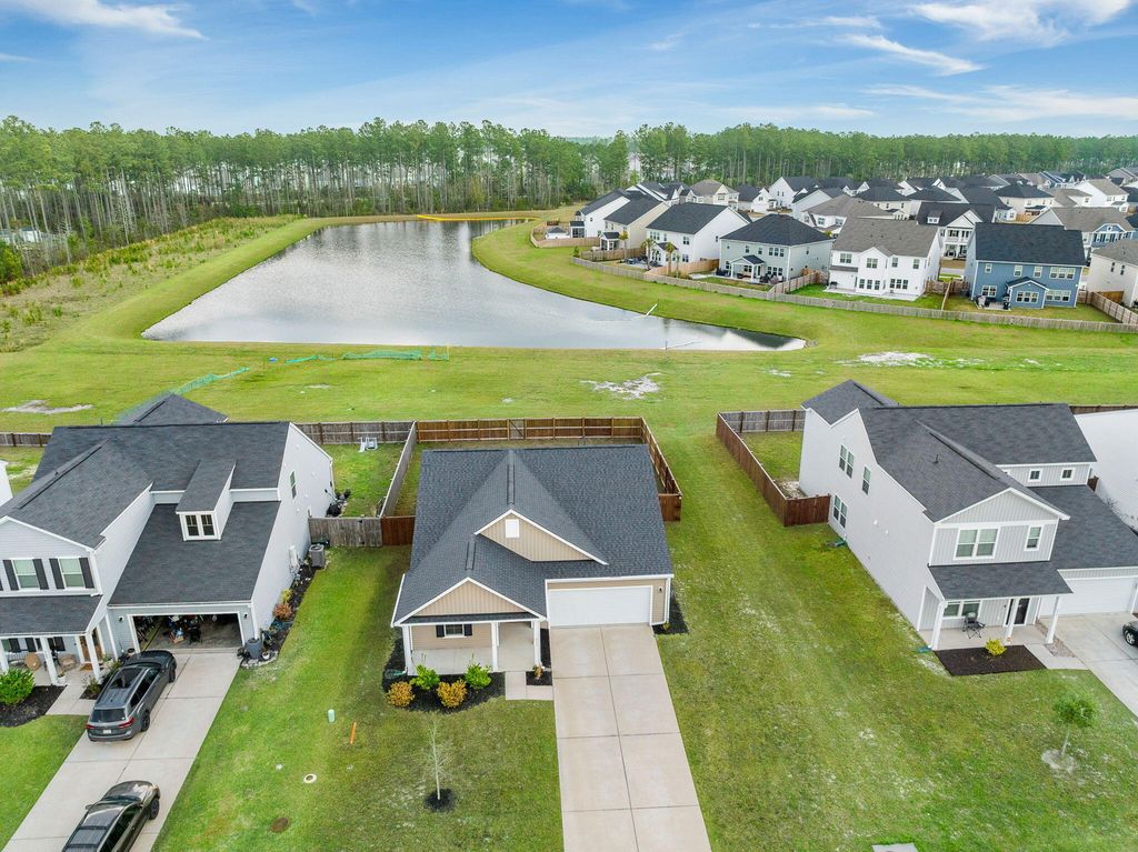 Photo of 271 Lucca Drive, Summerville, SC 29486 (MLS # 26006895)