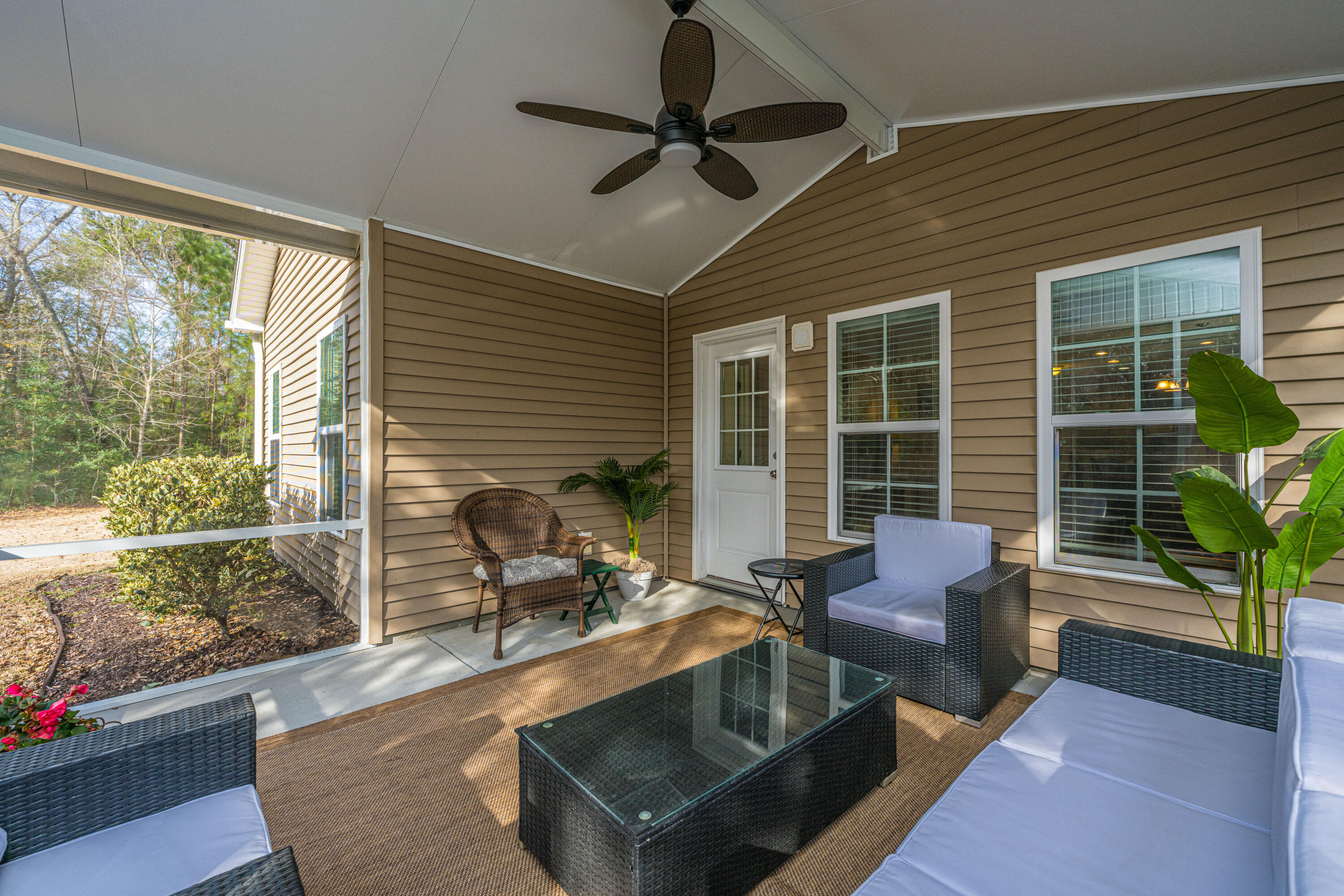 3825 Tupelo Branch Row