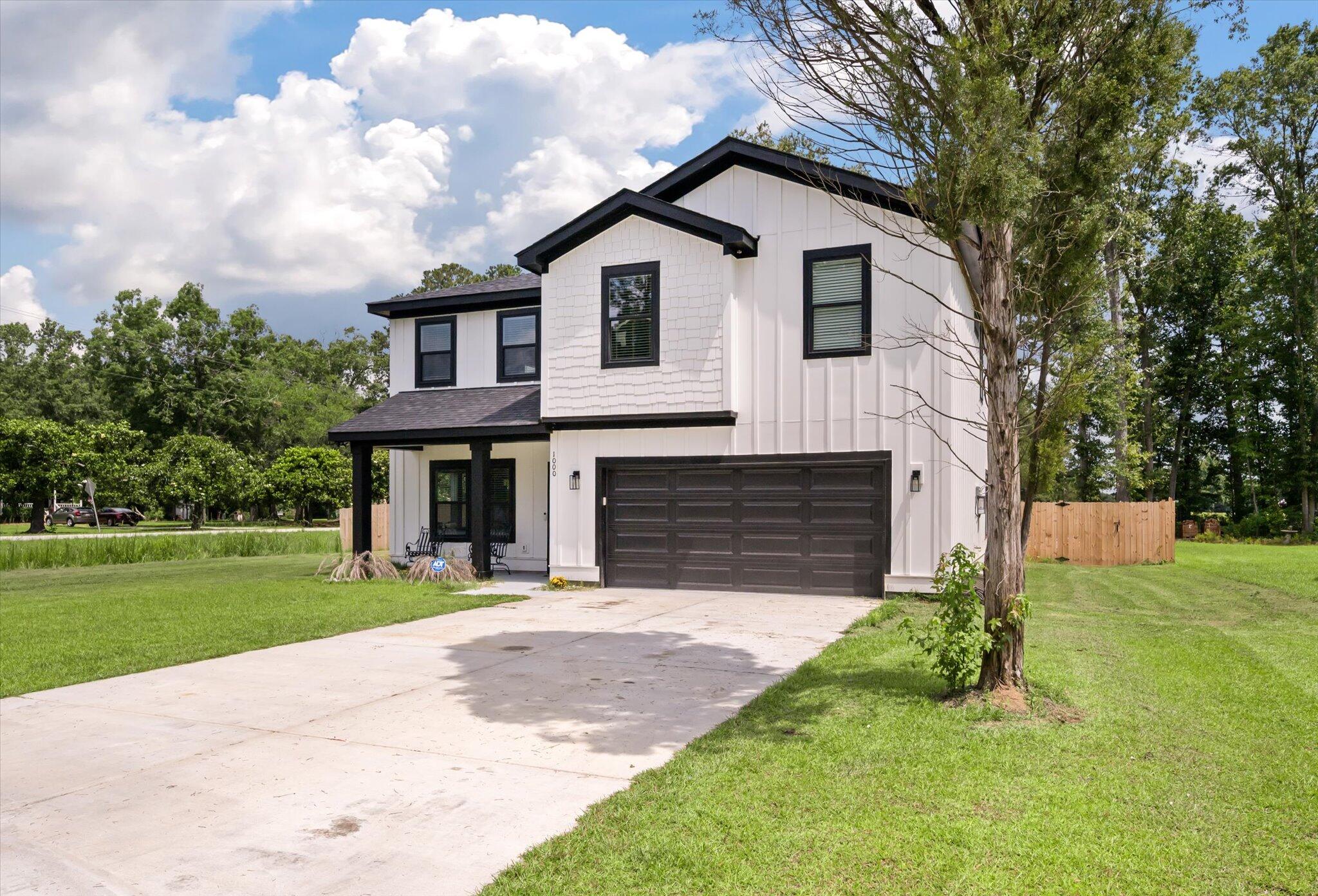 1000 Retreat Avenue