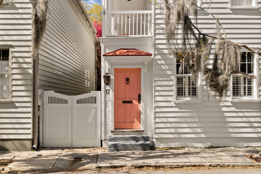 Photo of 17 Anson Street, Charleston, SC 29401 (MLS # 26007859)