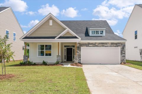 A home in Moncks Corner