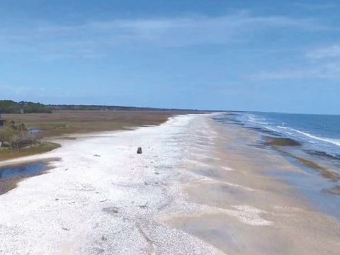 A home in Edisto Island