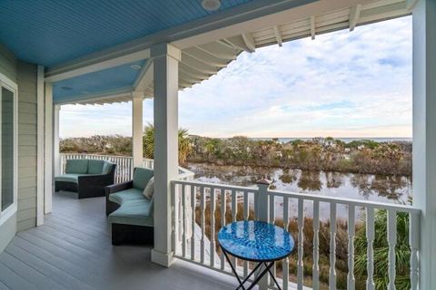 A home in Edisto Island