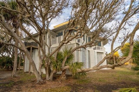 A home in Edisto Island