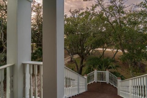 A home in Edisto Island