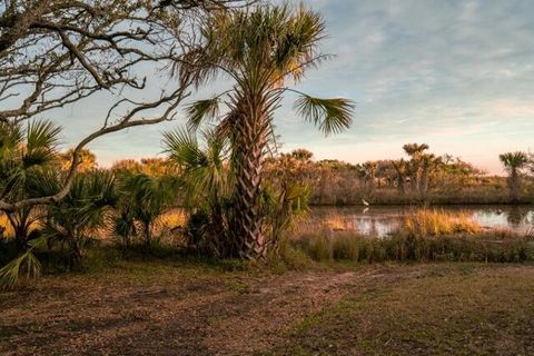 A home in Edisto Island