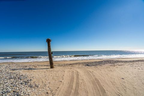 A home in Edisto Island