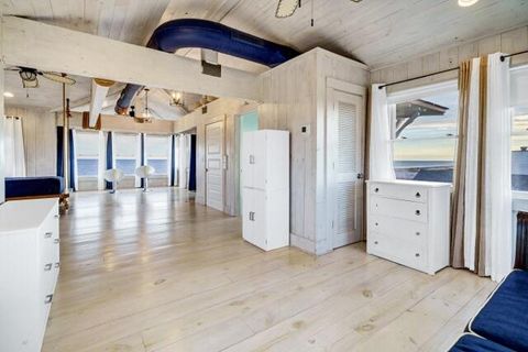 A home in Edisto Island