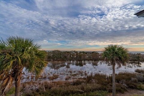 A home in Edisto Island