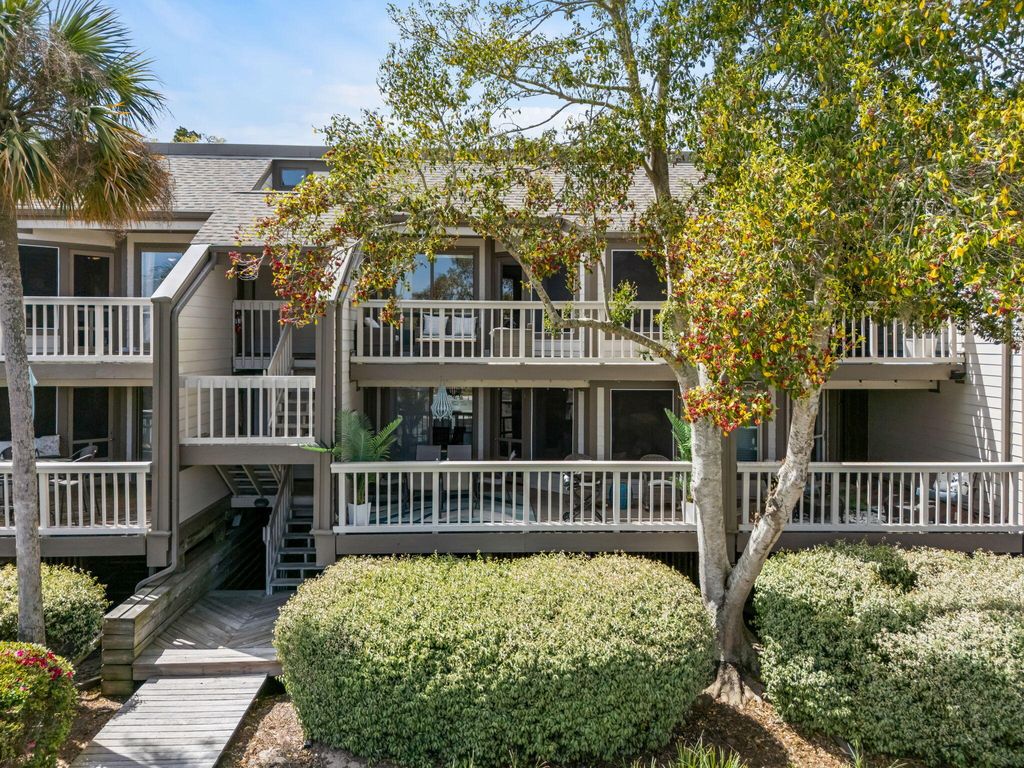 Photo of 1621 Live Oak Park, Seabrook Island, SC 29455 (MLS # 26009031)
