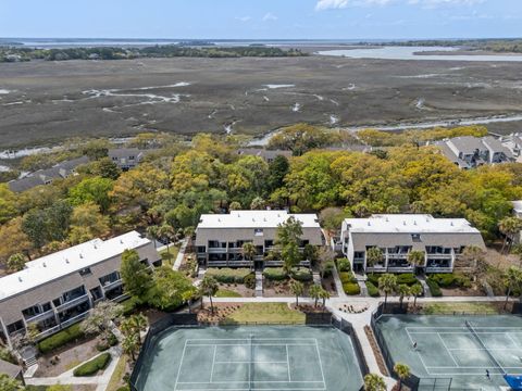 Photo of 1621 Live Oak Park, Seabrook Island, SC 29455 (MLS # 26009031)