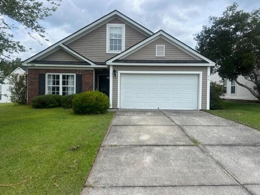 Photo of 515 Evening Shade Drive, Moncks Corner, SC 29461 (MLS # 26021025)