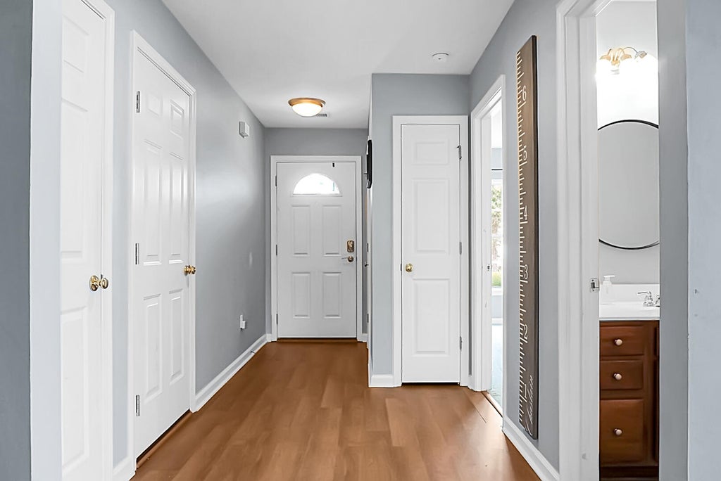 Photo of 515 Evening Shade Drive, Moncks Corner, SC 29461 (MLS # 26021025)