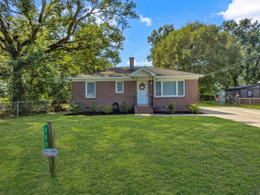 Photo of 303 Mary Scott Drive, Goose Creek, SC 29445 (MLS # 26025018)