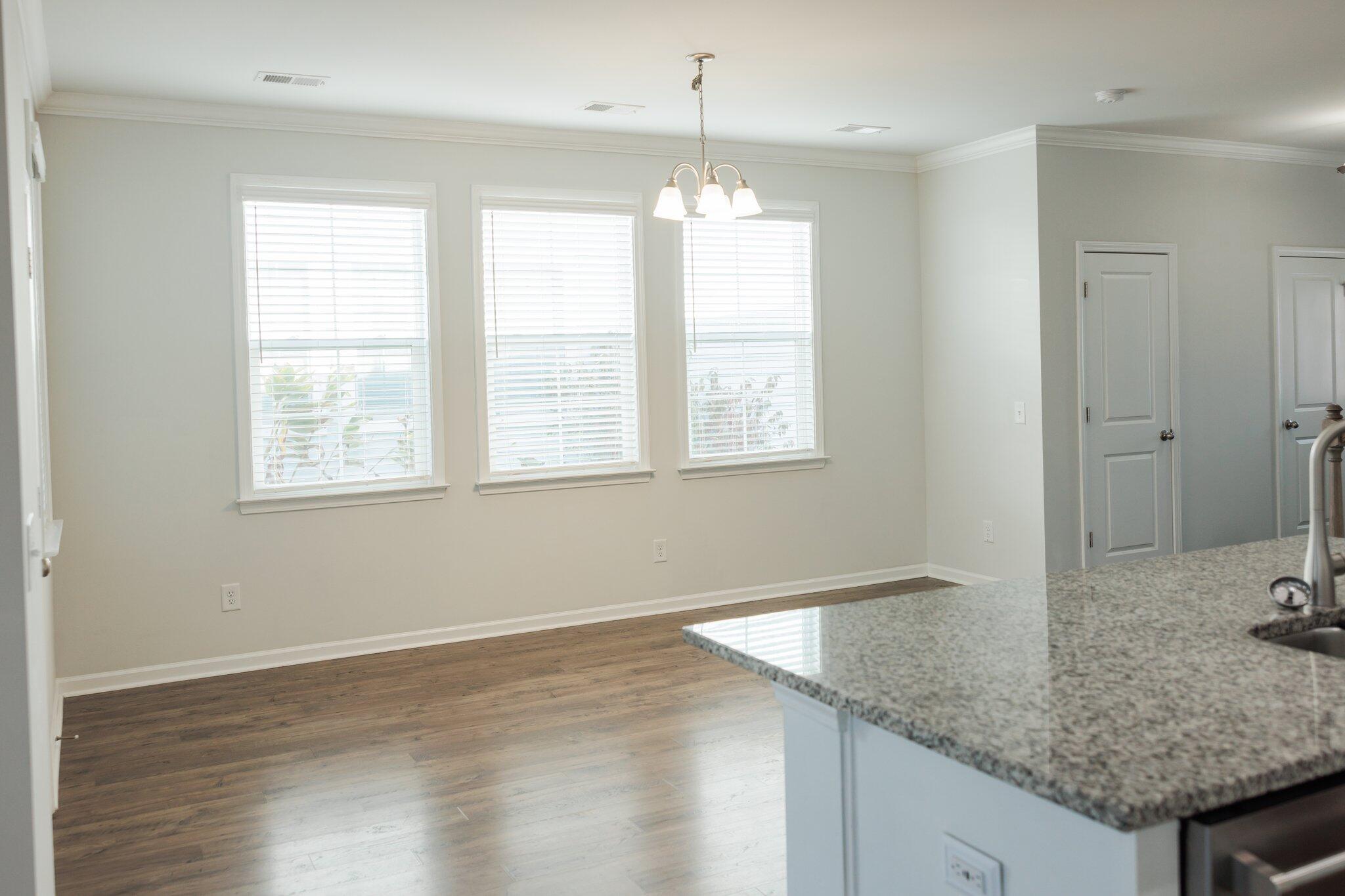516 Alderly Drive