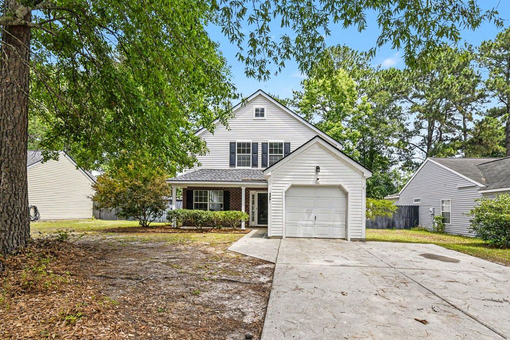 Photo of 4861 Hearthside Drive, Summerville, SC 29485 (MLS # 26021014)