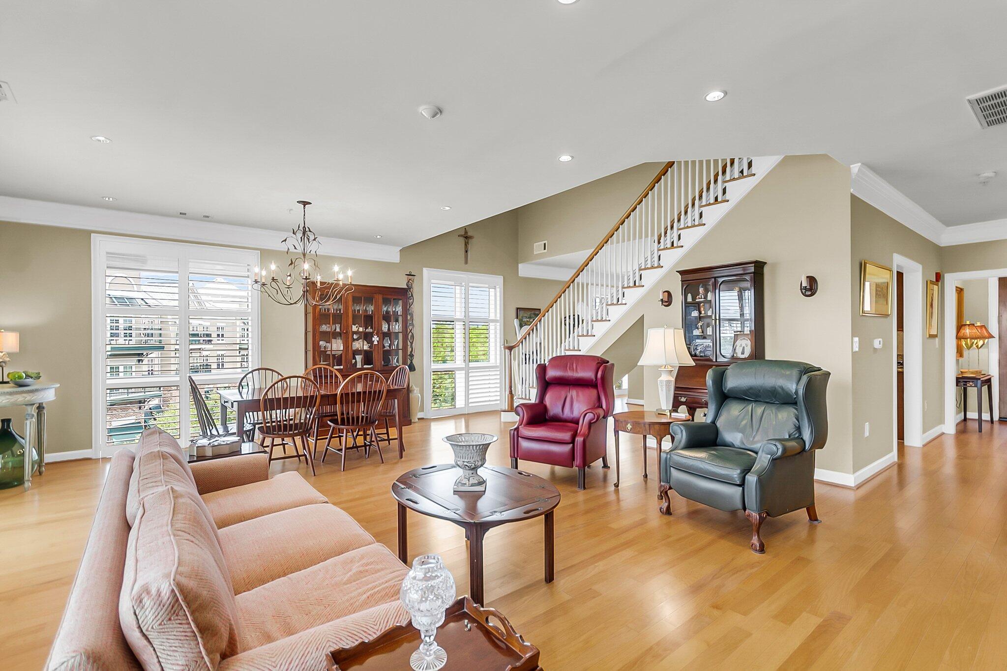 225 Seven Farms Drive 307