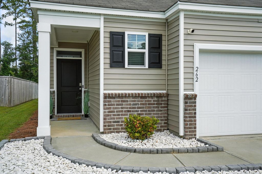 Photo of 262 N Light Way, Summerville, SC 29486 (MLS # 25019957)