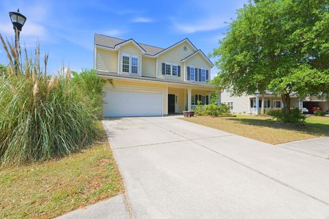 Photo of 9652 Folklore Drive, Summerville, SC 29485 (MLS # 26013351)