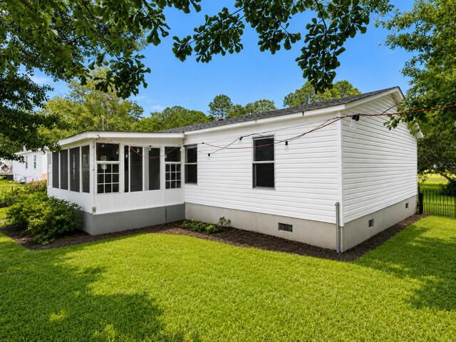 1075 Mockingbird Lane