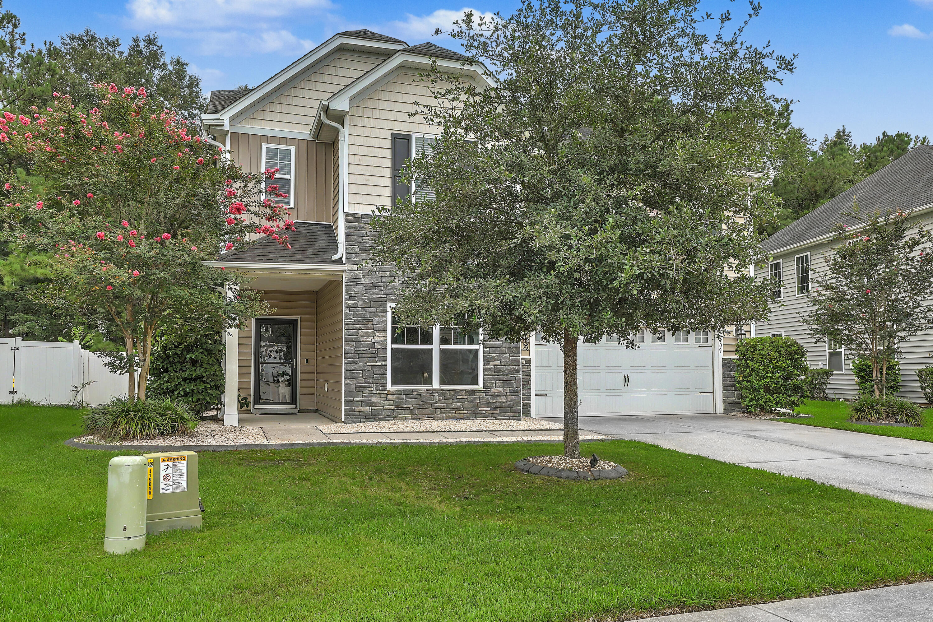 409 Fetterbush Drive