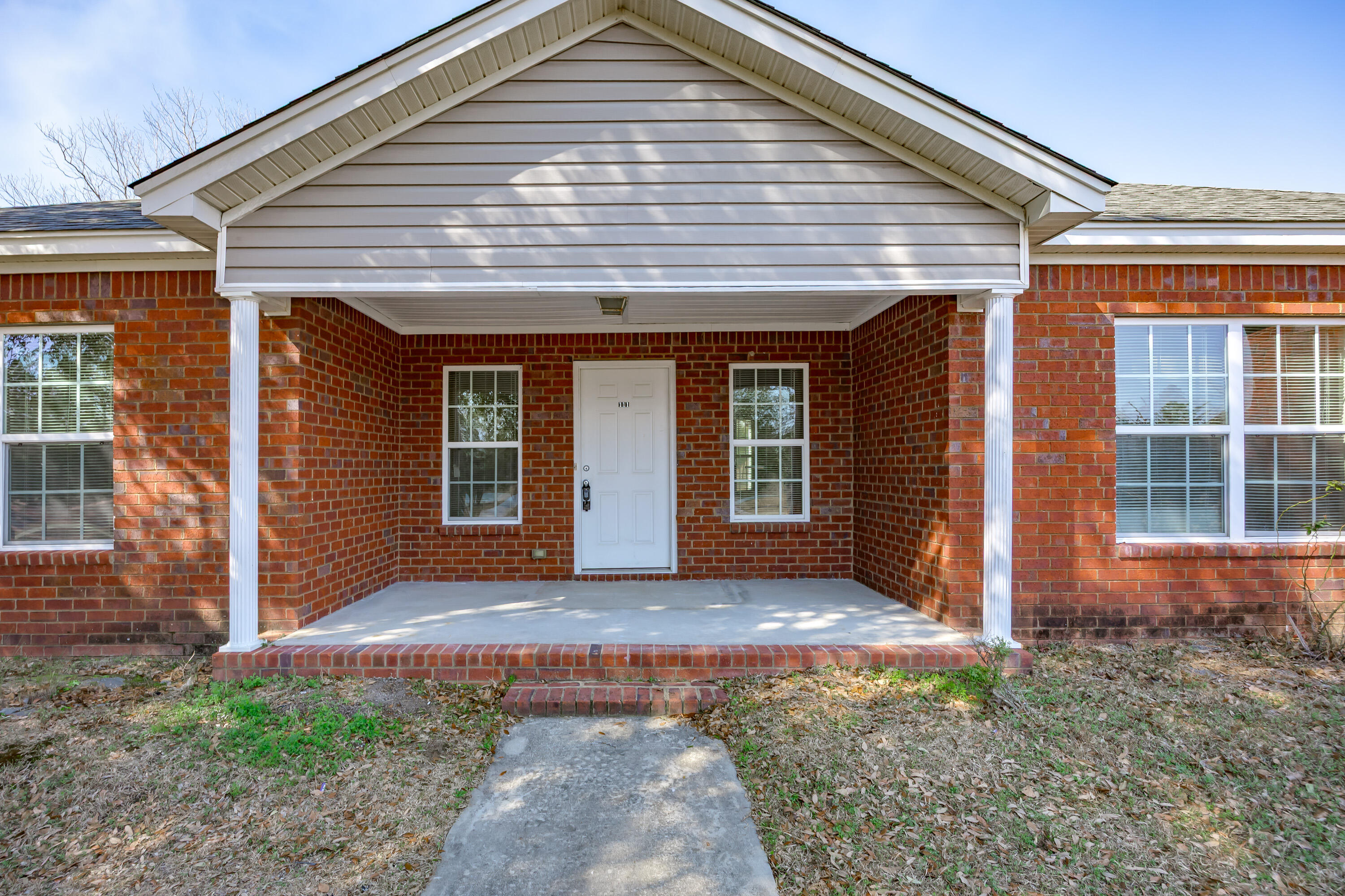 111 Heyblanchwell Lane