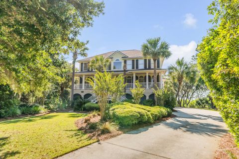 A home in Mount Pleasant