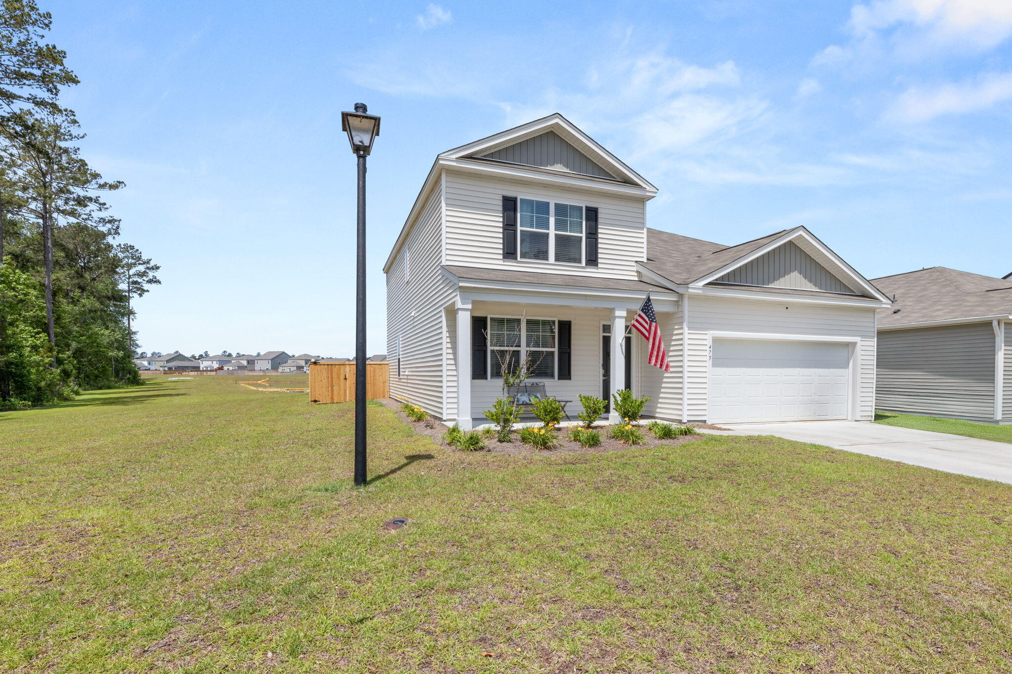 475 Lake Ridge Boulevard