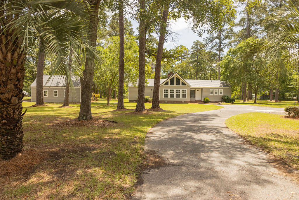 1044 Academy Road