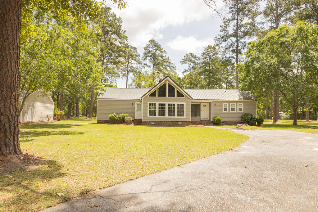 1044 Academy Road