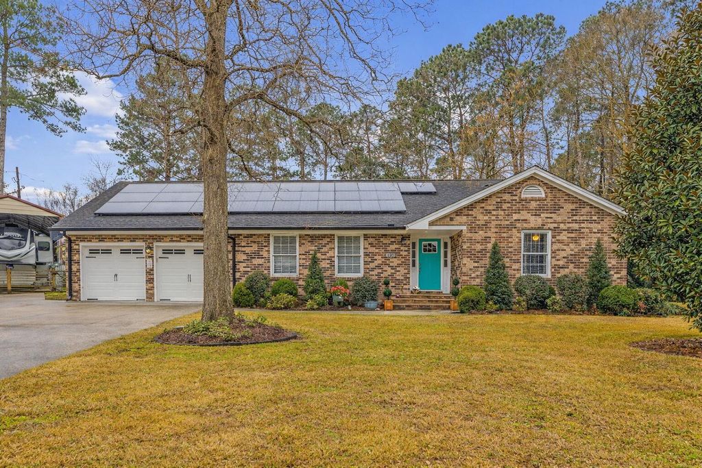 Photo of 107 Brittany Court, Summerville, SC 29485 (MLS # 26005834)