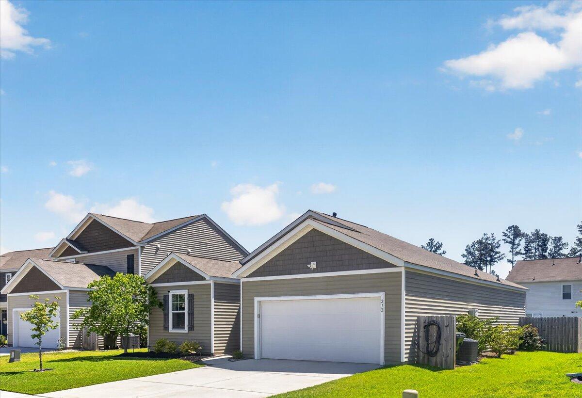 212 Rubles Lane