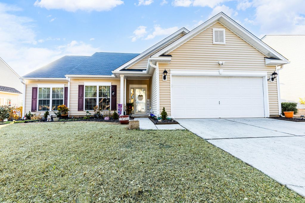 Photo of 9615 N Carousel Circle, Summerville, SC 29485 (MLS # 26004392)