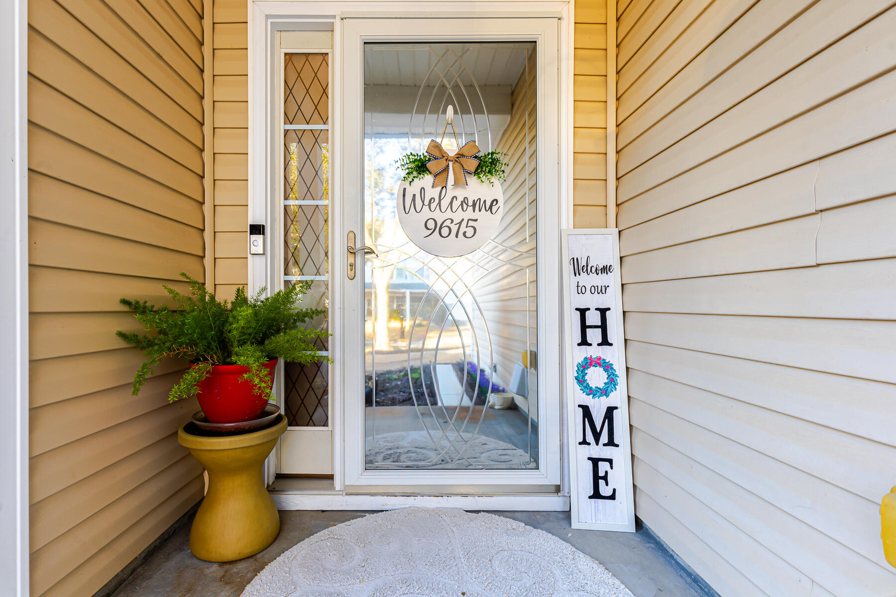 9615 N Carousel Circle