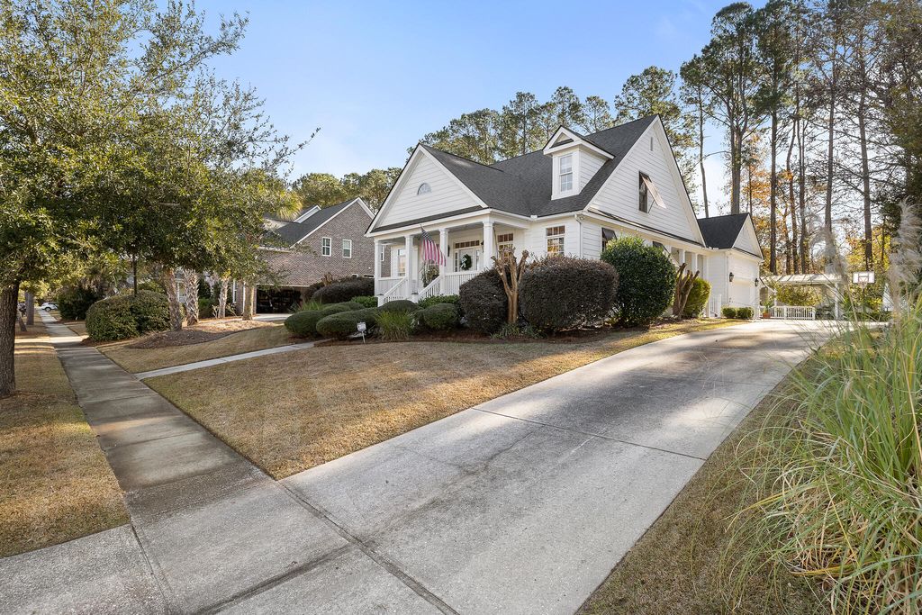 Photo of 829 Captain Toms Crossing, Johns Island, SC 29455 (MLS # 25032927)