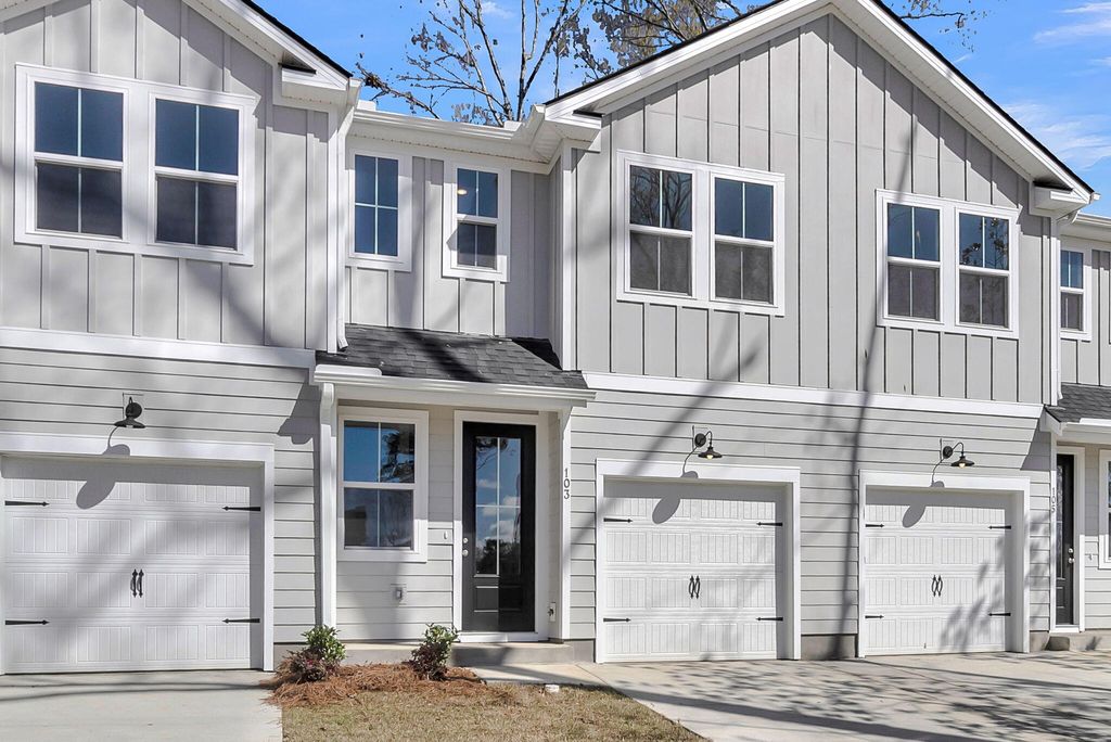 Photo of 103 Berry Shoals Drive, Summerville, SC 29485 (MLS # 26003563)