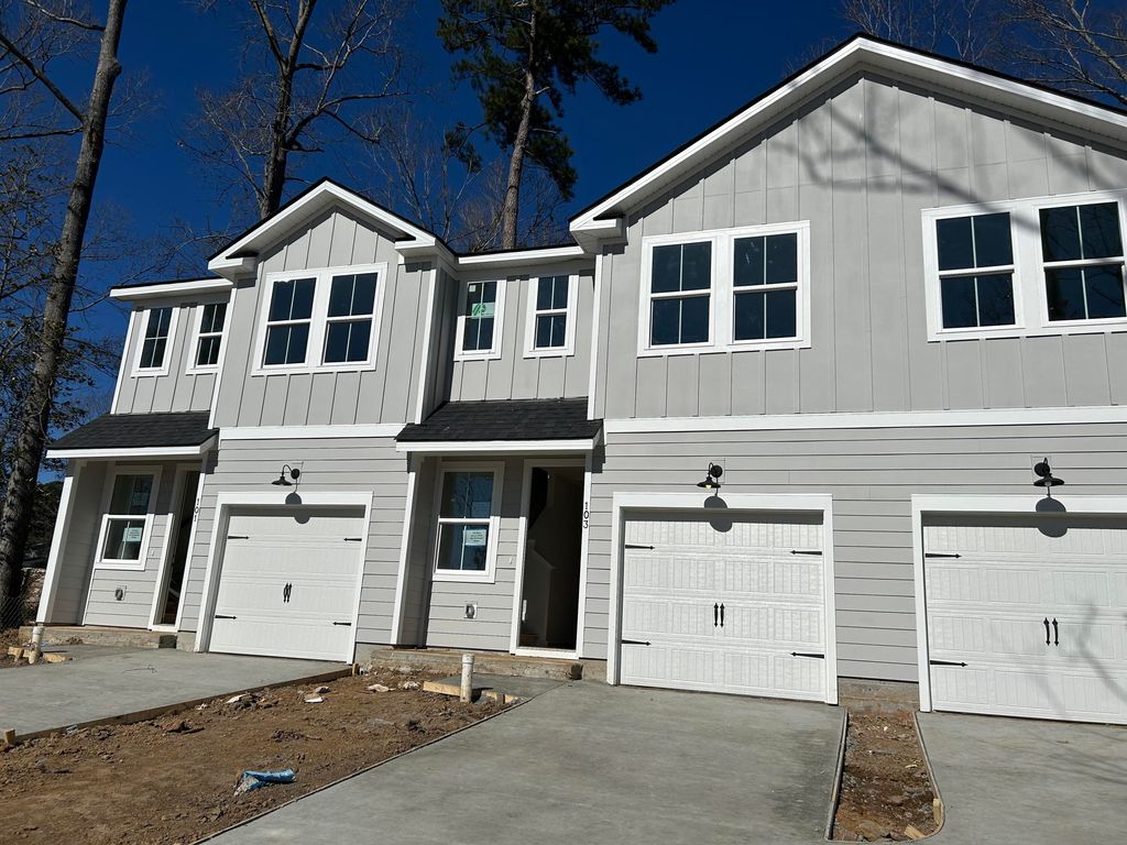 Photo of 103 Berry Shoals Drive, Summerville, SC 29485 (MLS # 26003563)