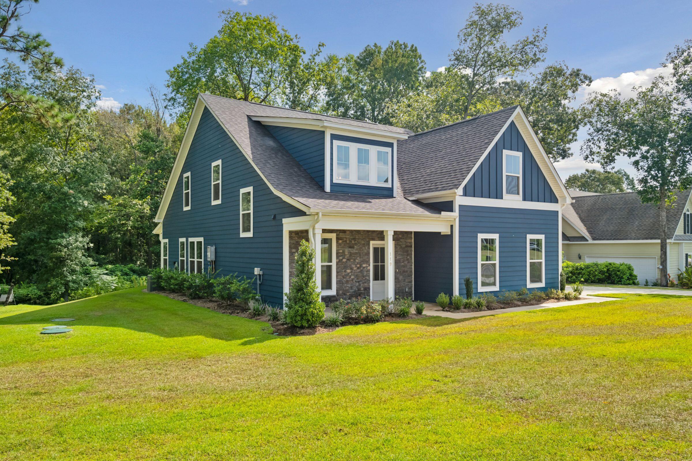 119 Twisted Oak Trail
