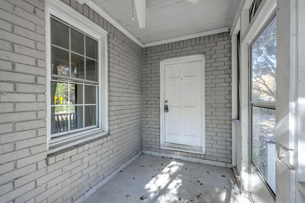 Photo of 7629 Pinehurst Street, North Charleston, SC 29420 (MLS # 25030967)