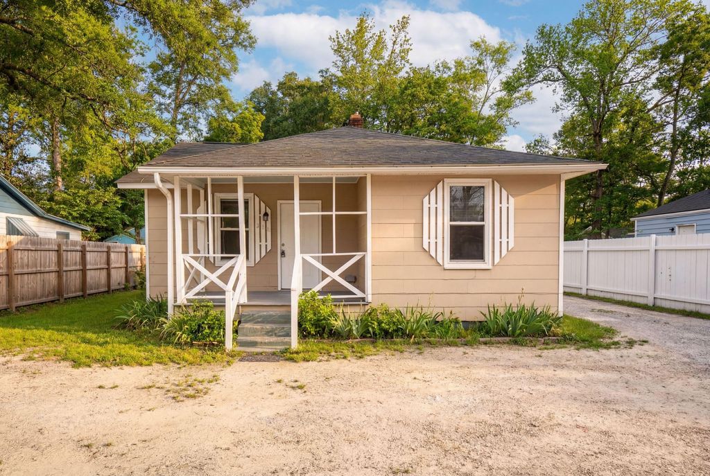 Photo of 2781 Ranger Drive #A &amp; B, North Charleston, SC 29405 (MLS # 26008824)