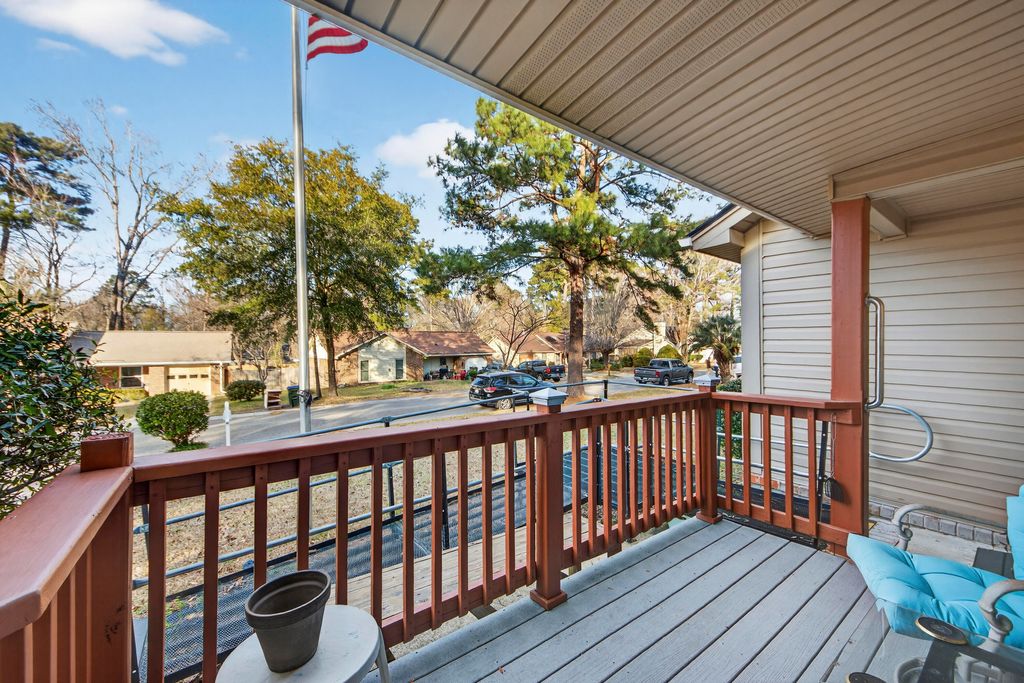 Photo of 210 Kirksey Drive, Summerville, SC 29485 (MLS # 26002047)