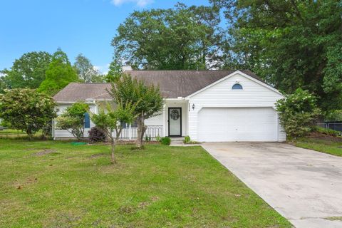 Single Family Residence in Ladson SC 3316 Pinewood Drive Dr.jpg