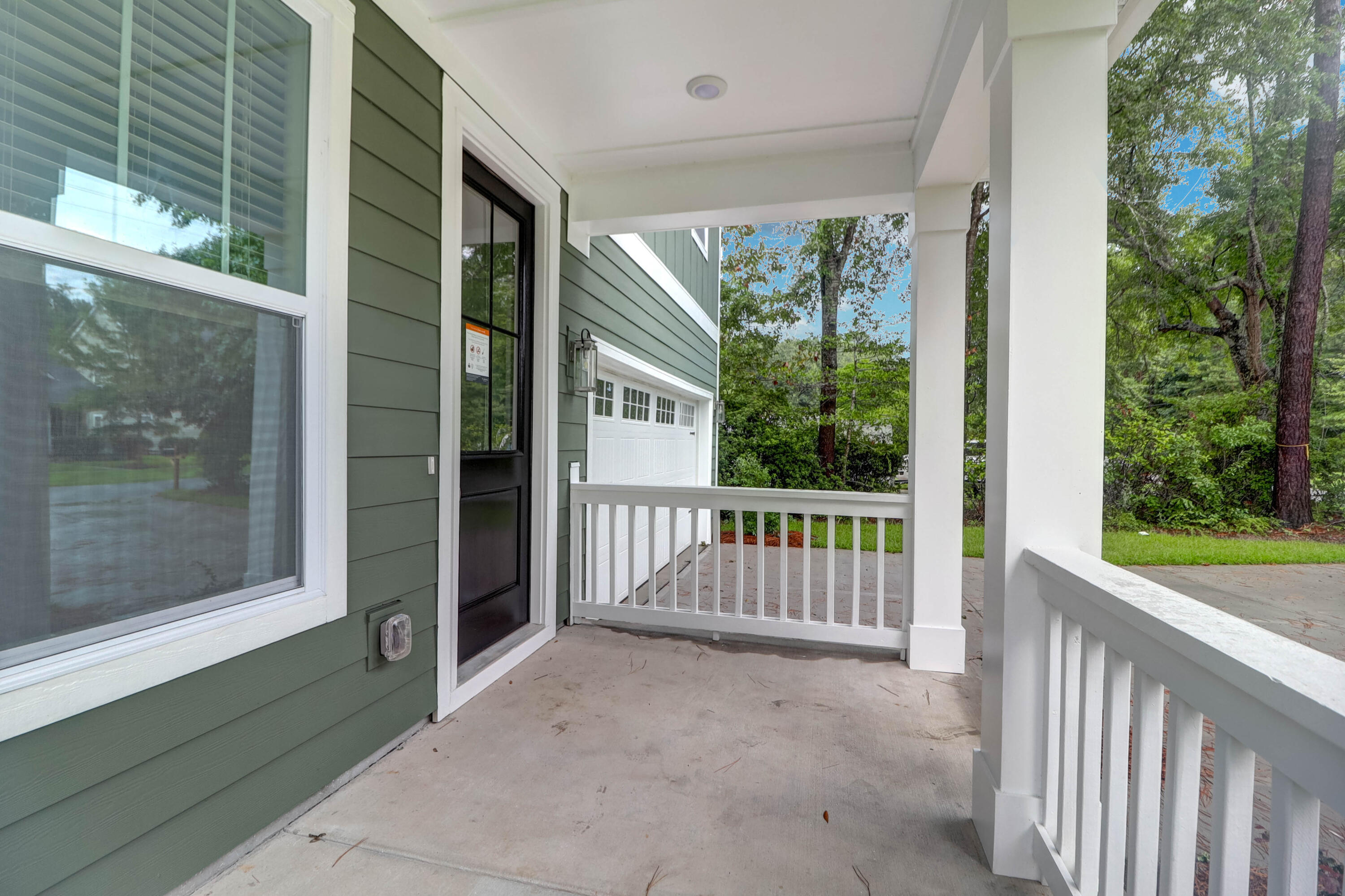 718 N Hickory Street 14