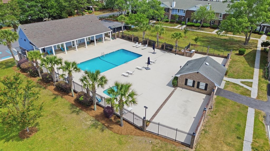 Photo of 2937 Oxford Place, Charleston, SC 29414 (MLS # 26011761)