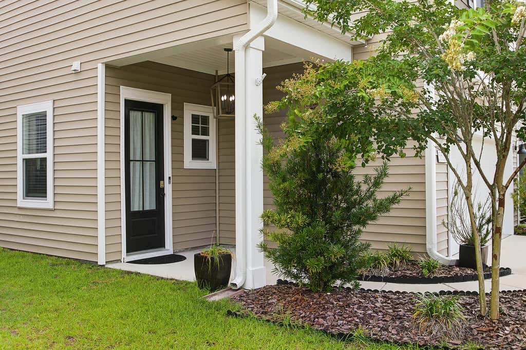 Photo of 3818 Sawmill Court, Mount Pleasant, SC 29429 (MLS # 26020524)