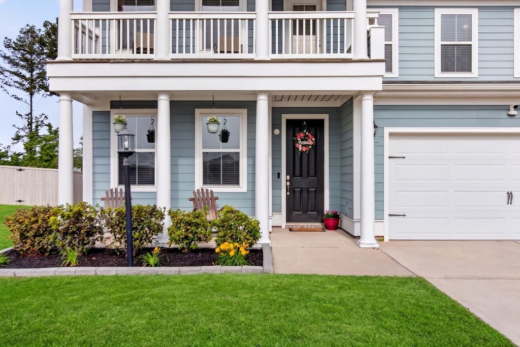 Photo of 700 Sienna Way, Summerville, SC 29486 (MLS # 26012395)